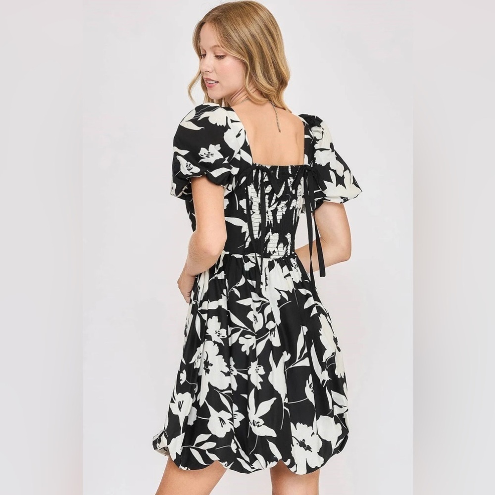 Umgee Floral Black and White Dress - Picture 4 of 7
